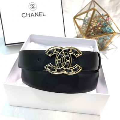Chanel香奈兒皮帶 19新款 雙面光滑進口頭層牛皮腰帶搭配淺金色編皮五金 上身效果巨好 精緻奢華 時髦中帶著隨性和酷感 寬度：3.0
