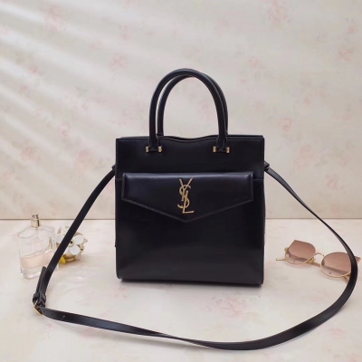 YSL Yves Saint laurent SLP聖羅蘭 New UPTOWN 小號出貨！嫌大號太大的寶寶 可以考慮這尺寸了 正品開模定制！包身前的插袋可有可無！有呢是低調商務風格，沒呢也休閒百搭，兩種風格自由切換 ！