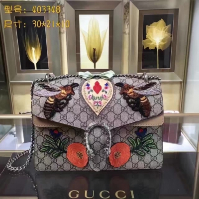 【GUCCI-古奇】   十年打造專業GUCCI     市場頂級獨家控貨，  專/櫃品質   採用進口牛皮，原廠五金！精緻做工。 獨家實物拍照  品質如圖可見     。款號：403348。尺寸：30*21*10