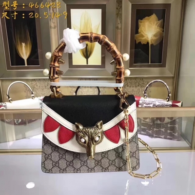 【GUCCI-古奇】十年打造專業GUCCI 市場頂級獨家控貨，專櫃品質 採用進口牛皮，原廠五金！精緻做工。獨家實物拍照 品質如圖可見 。款號：466428。尺寸：20.5*14*9