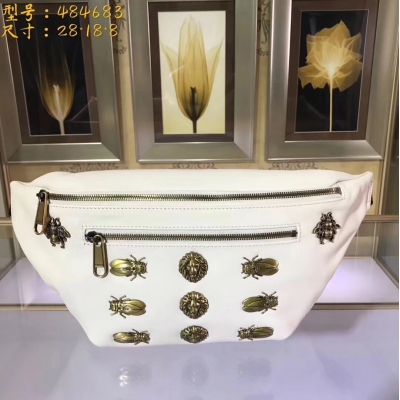 【GUCCI-古奇】十年打造專業GUCCI 市場頂級獨家控貨，專/櫃品質 採用進口牛皮，原廠五金！精緻做工。獨家實物拍照品質如圖可見 。款號：484683。尺寸：28*18*8。