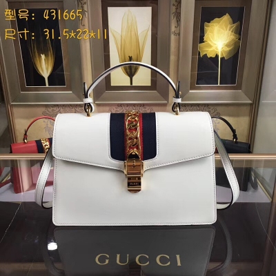 【Gucci 古馳】Gucci新款。市場頂級獨家控貨，專櫃品質 採用進口牛皮，原廠五金！精緻做工。 獨家實物拍照 品質如圖可見 。型號: 431665尺寸：寬31.5*高22*側寬11