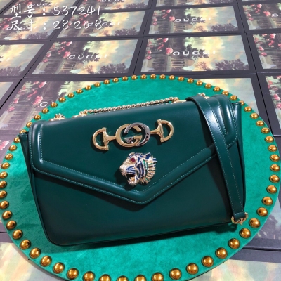 【Gucci古馳】Gucci新款。市場頂級獨家控貨，專櫃品質 採用進口牛皮，原廠五金！精緻做工。 獨家實物拍照 品質如圖可見。款號: 537241。尺寸：寬28*高20*側寬8