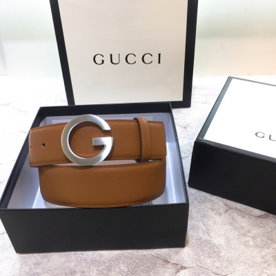 Gucci古馳腰帶 系列板扣Gancio皮帶-平紋磨砂底經典款質感十足 獨特亮金風格 時髦中帶著隨性和酷感.達到修身效果40mm