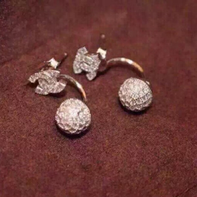 雙C進口鑽石耳環 愛不惜手一對925銀！微鑲！華洛水晶！超美！實物更迷人！