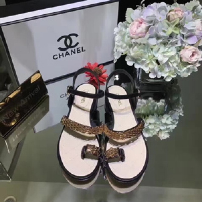Chanel 17ss新款 管道貨…最高級別！小香經典女式2Cm小中跟涼鞋！每年上櫃就必斷貨的香奈兒單品、讓你穿上…一秒都不捨得脫下來 .歡迎任何對比！