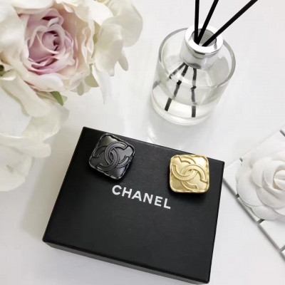 chanel 2017早春新款火爆新款胸針 專櫃材質黃銅