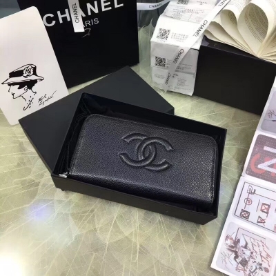 Chanel香奈兒 原版牛皮 專櫃款式 細膩柔滑材質 做工無可挑剔 尺寸：19cm
