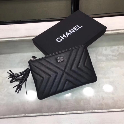 Chanel香奈兒 31514-1.8流蘇牛皮零錢包出貨 專櫃款式 細膩柔滑材質 做工無可挑剔 堅持高品質 內置卡位隔層 進口牛皮 18cm。