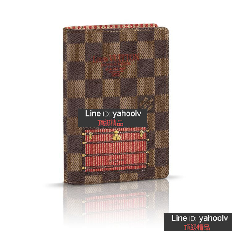 lv Trunks--Locks-Passport-Cover-MONOGRAM-N63189