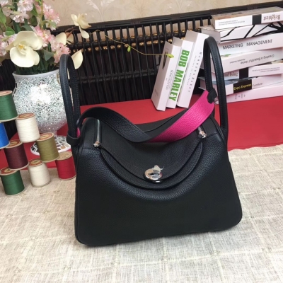 愛馬仕Hermes Lindy 26cm 原廠頂級進口原廠togo皮 配 手工蜜蠟線縫製 老工匠手藝 愛馬仕Hermes 經典款 【黑色／桃紅】銀扣