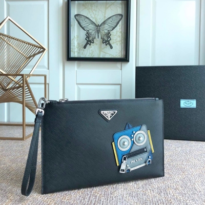 Prada普拉達 出新款手包，2VG005黑配藍配灰，採用進口十字紋牛皮+複雜拼色手包，內進口羊皮，175代工碼，與眾不一樣的手包 長28x高18cm