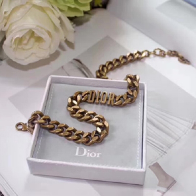 Dior迪奧新款2017金色字母鏈條，JADIOR Choker項鍊，古銅色！少量現貨，絕對精工版本