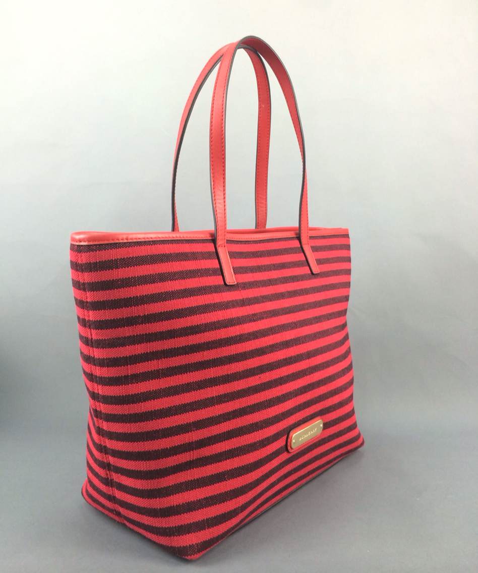 Burberry 巴寶莉 進口條紋織佈原版皮手提單肩兩用女包 39283581 紅色    時尚大方上檔次紅色條紋組合，完美進化。尺寸：41X28X15cm
