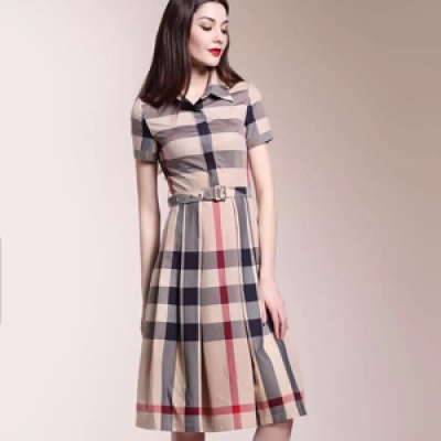 【2016夏裝新款女裝連衣裙】BURBERRY高端品質保證品質，事實拍圖，上身效果非常顯瘦，版型非常修身，進口頂級密度高棉面料