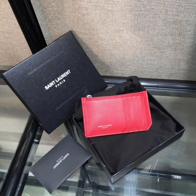 YSL聖羅蘭Yves Saint laurent 2017年專櫃同步發售 天天追著問的卡包 方便攜帶 裝卡神器 尺寸：13cm