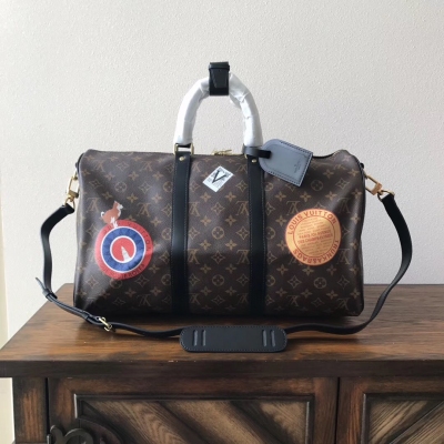 LV路易威登海外原單 Louis Vuitton KEEPALL 45/旅行袋（配肩帶）最新絲印M41043 尺寸45*27*20／Keepall是路易威登旅行袋絲印系列這個中號Keepall以Monogram帆布為袋身