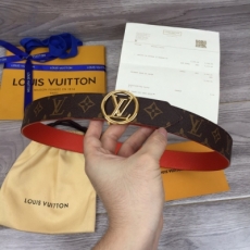 LV LOUIS VUITTON 路易威登皮帶 35mm 專櫃編碼M9936 首推情侶款式 經典純黑或亮麗橙紅兩色可選 雙面雙色可選LV