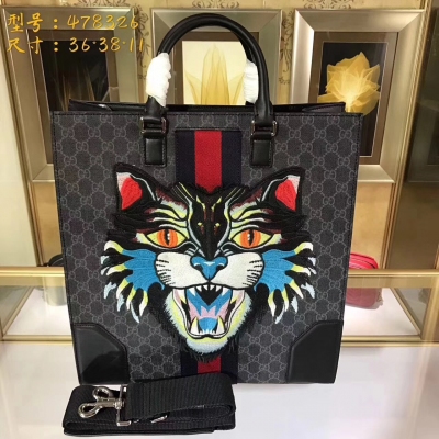 【GUCCI-古奇】十年打造專業GUCCI 市場頂級獨家控貨，專櫃品質 採用進口牛皮，原廠五金！精緻做工。獨家實物拍照 品質如圖可見 。款號：478326。尺寸：36*38*11