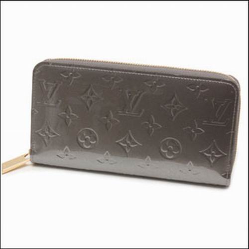 M91529    Louis Vuitton路易威登 中長款錢夾 漆皮壓花單拉鏈錢包