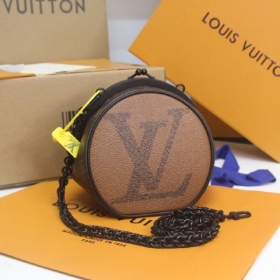 LOUIS VUITTON LV路易威登 晶片版 頂級原單 M45280 啡色大花 夾子包 蘋果包 BOURSICOT BC 手袋 全新 Boursicot Bo?te Chapeau 手袋演繹 Nicolas Ghesq