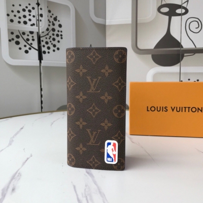 LOUIS VUITTON LV路易威登 M80107，長夾2021 NBA最新火爆款，規格：19x10cm，多個信用卡及票據內袋，做工精細，內設序號