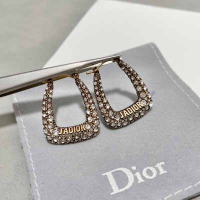 Dior迪奧 耳釘配飾 細看都是小驚喜 高級定制！