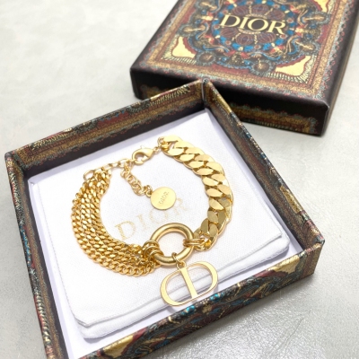 Dior迪奧 CD字母項鍊手鏈 黃銅材質