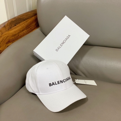Balenciaga巴黎世家 高端棒球帽 細節，工藝，都是這樣完美，原版複刻，原廠品質，非市場貨，就是不一樣 機車帽子白色
