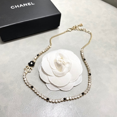 Chanel香奈兒 浮雕塗鴉項鍊 2021ss新 雙面琺瑯設計