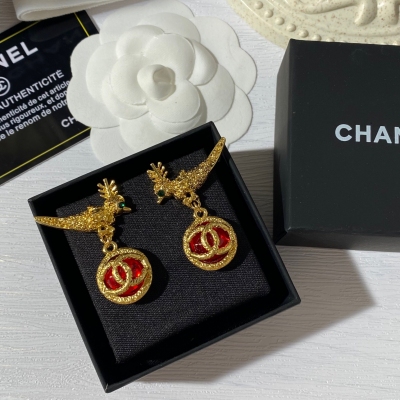 Chanel香奈兒 中古 雙C耳釘原版複刻logo 小香家的款式真心無需多介紹每一款都超好看，精緻大方，非常顯氣質。