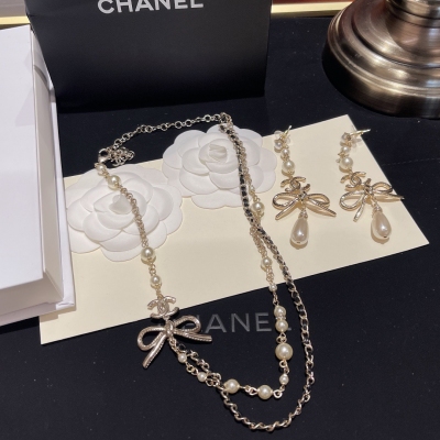 Chanel香奈兒 2022春夏蝴蝶結系列 珍珠墜蝴蝶結耳環 編織皮珍珠蝴蝶結短鏈
