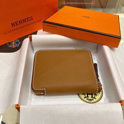 Hermes愛馬仕 方塊錢包 Silkin 最新款，零錢包卡包，小巧實用