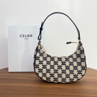 Celine AVA TRIOMPHE帆布手袋正品購入打版，復古黑色刺繡 lisa同款，單肩女包豌豆包，61%刺繡帆布，39%小牛皮 尺寸：23X14X7cm
