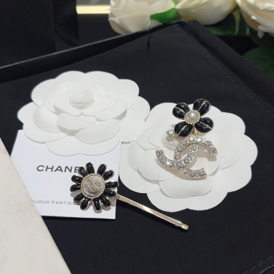 Chanel香奈兒 2022k花朵黑琺瑯系列 髮夾/胸針 秀氣百搭單品