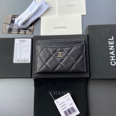 Chanel香奈兒 小香進口義大利皮 貨號:A31510 尺寸:w11×h7.5cm 顏色:黑色球紋銀色鋼嘜