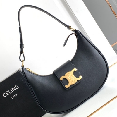 Celine 2024新版AVA TRIOMPHE小牛皮革手袋 上新啦！CELINE的全新Ava Triomphe 6月發售！新一季爆款來襲！這次Ava加上了金屬凱旋門logo扣更加精緻好看啦 柔軟小牛皮棕色和月牙形外觀 質感滿分 自帶復古