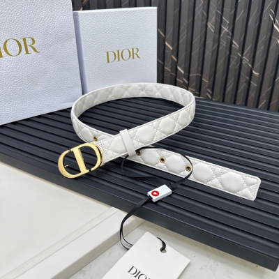 Dior迪奧 30 MONTAIGNE 腰帶 30 毫米黑色牛皮革藤格紋
