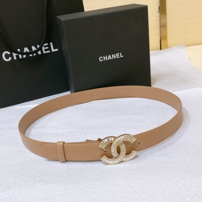 Chanel香奈兒 小香cc水鑽 金色黃銅金屬logo搭扣 小牛皮腰帶手感柔軟 細膩 3.0cm 碼數75-100歐